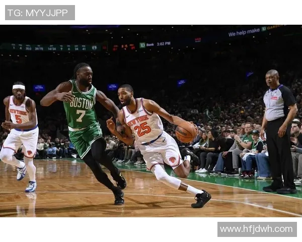 小牛队与尼克斯的精彩对决揭示了NBA赛季的激烈竞争与球星风采