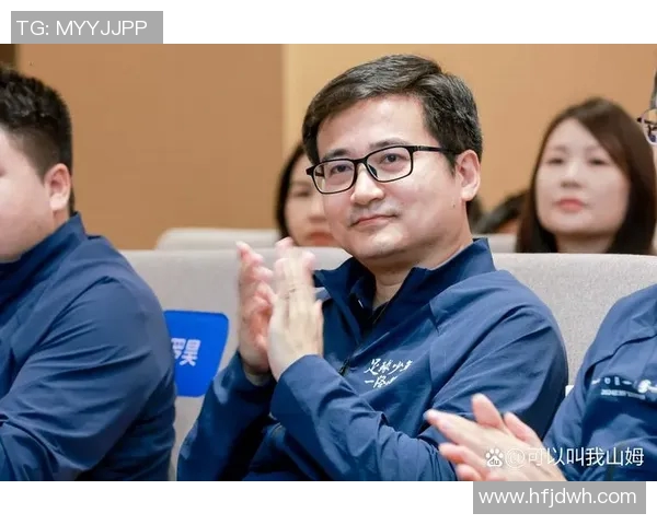 张帆：在风雨中乘风破浪的年轻创业者与他的梦想之旅