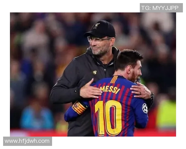 巴黎与曼联对决结果揭晓引发球迷热议与关注 巴黎与曼联对决结果揭晓引发球迷热议与关注