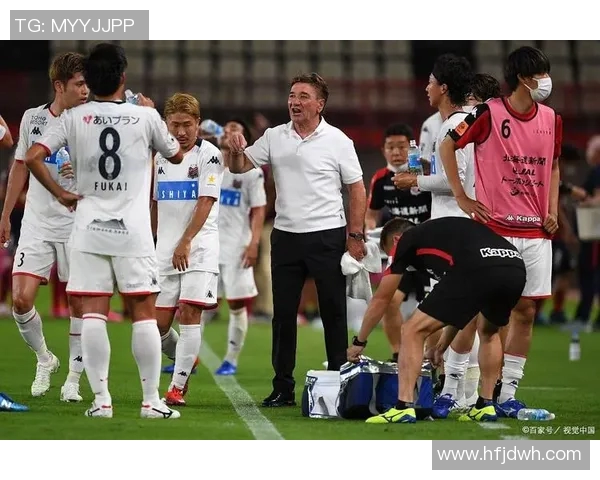 札幌冈萨多迎战大分球队争夺联赛关键三分的精彩对决 札幌冈萨多迎战大分球队争夺联赛关键三分的精彩对决