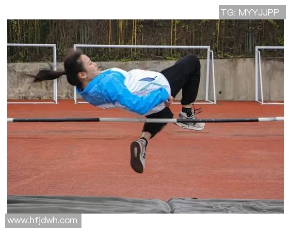 王蔷与斯托瑟精彩对决视频回顾赛场瞬间尽在眼前 王蔷与斯托瑟精彩对决视频回顾赛场瞬间尽在眼前