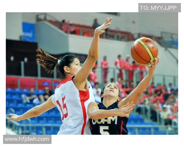 女篮澳大利亚强势出击关岛力争胜利展现实力与风采